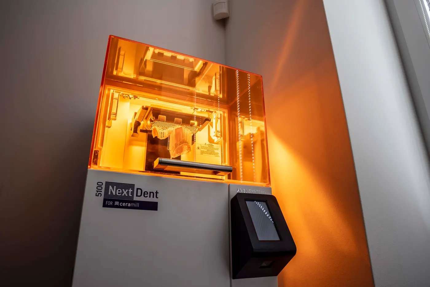 3D-Drucker für Dentalmodelle im Labor
